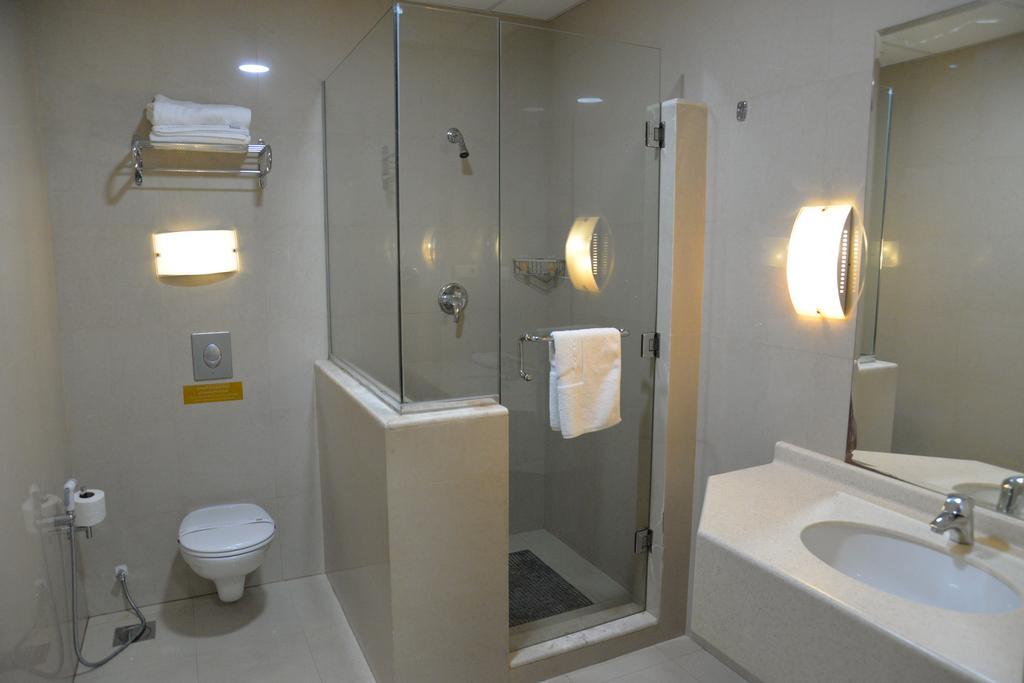 The Palace Suites Al Khobar Zimmer foto